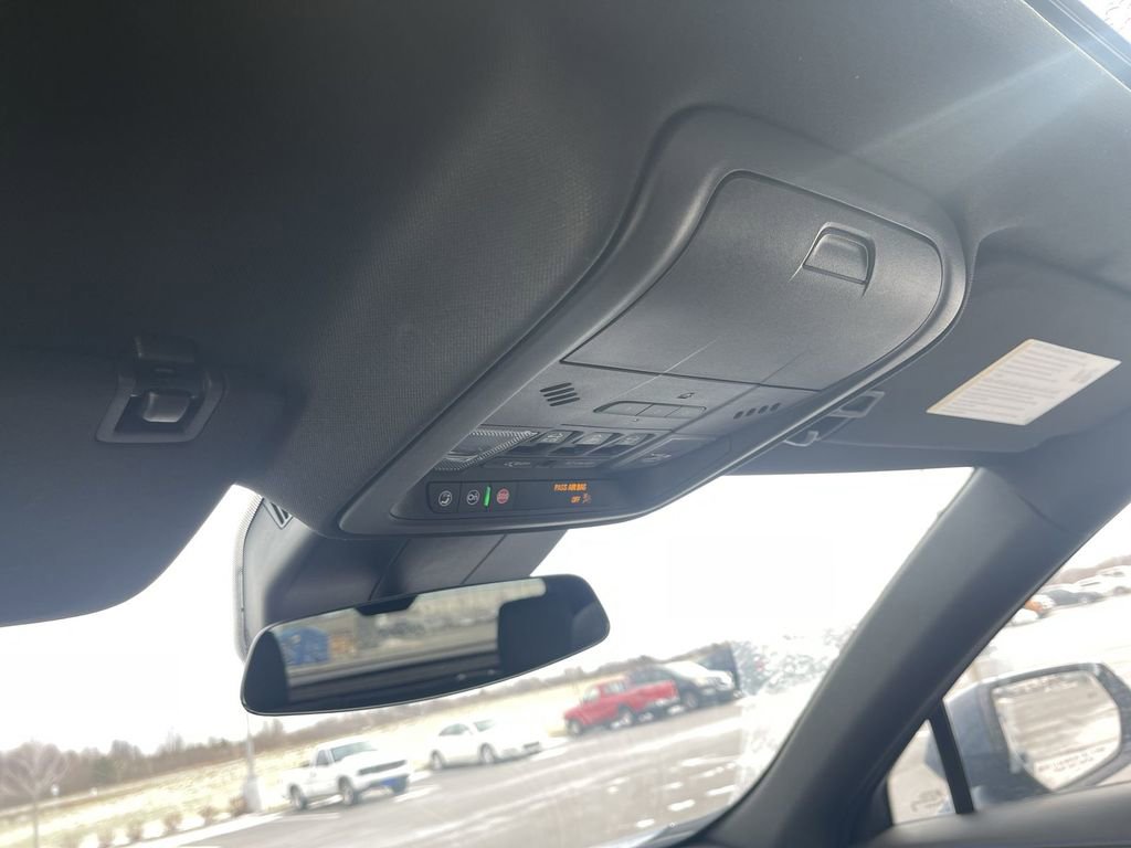 Certified 2024 Cadillac XT4 Sport w/ Cold Weather Package image 20