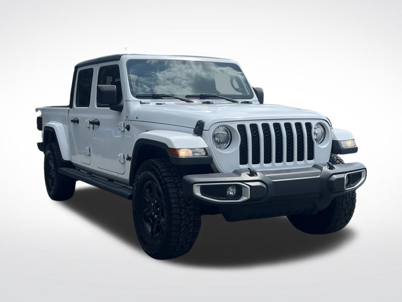 Used 2020 Jeep Gladiator Sport w/ Quick Order Package 24S AWD/4WD image 2