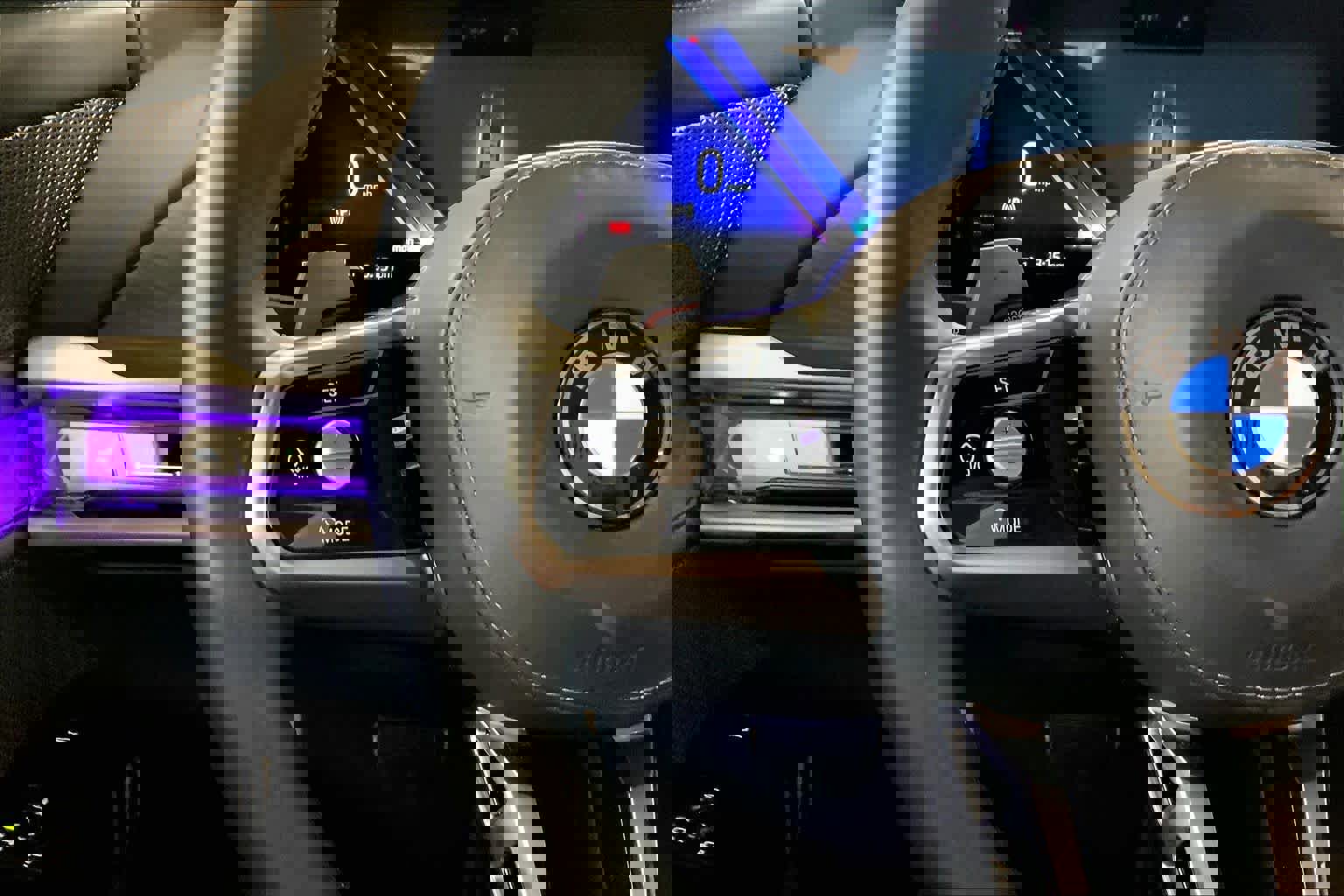 Certified 2023 BMW 760i xDrive image 24