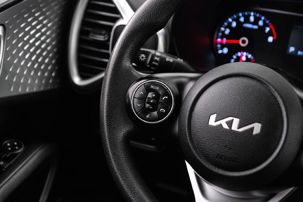 Used 2022 Kia Soul LX w/ Technology Package FWD image 15