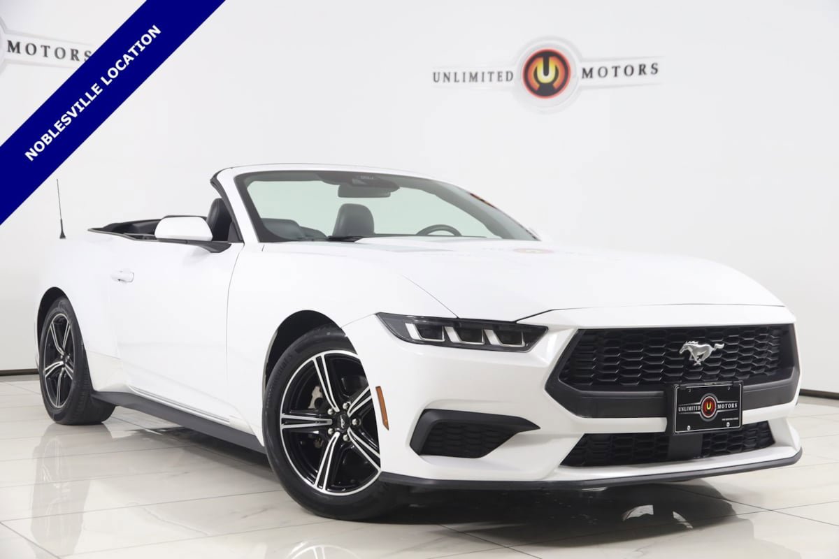 Used 2024 Ford Mustang Premium RWD image 1