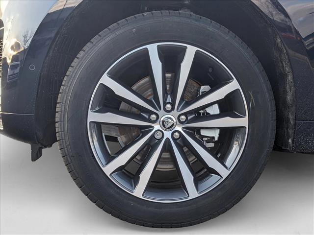 Used 2024 Jaguar F-PACE R-Dynamic S image 10