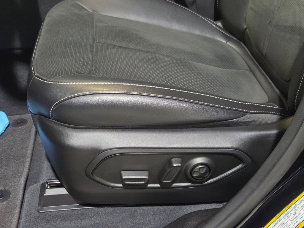 Used 2023 Jeep Grand Cherokee Altitude image 28