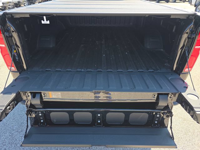 New 2026 Chevrolet Silverado 2500 LTZ w/ LTZ Premium Package AWD/4WD image 25