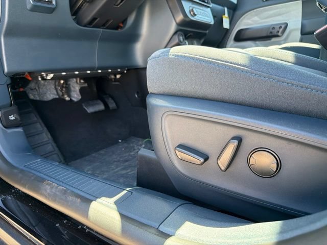 New 2026 Ford Maverick XLT w/ Equipment Group 301A AWD/4WD image 24