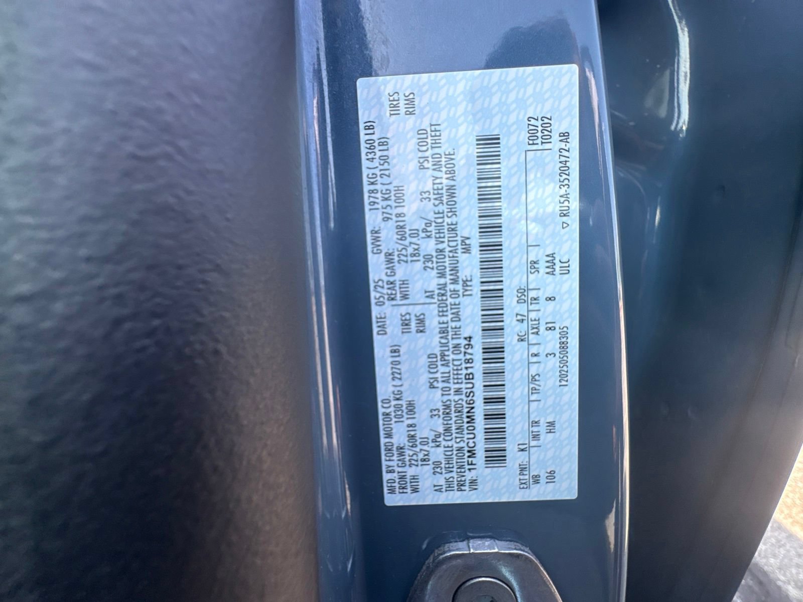 Used 2025 Ford Escape ST-Line FWD image 32