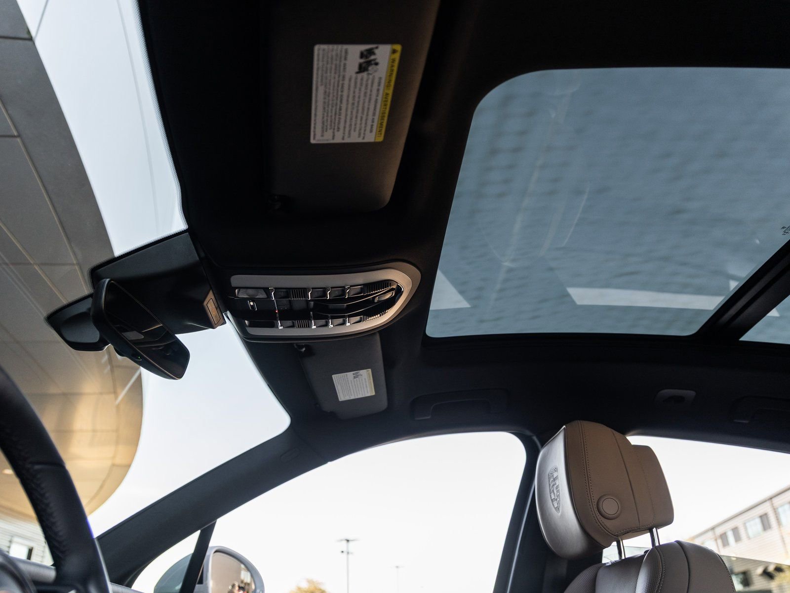 New 2026 Porsche Macan S image 25