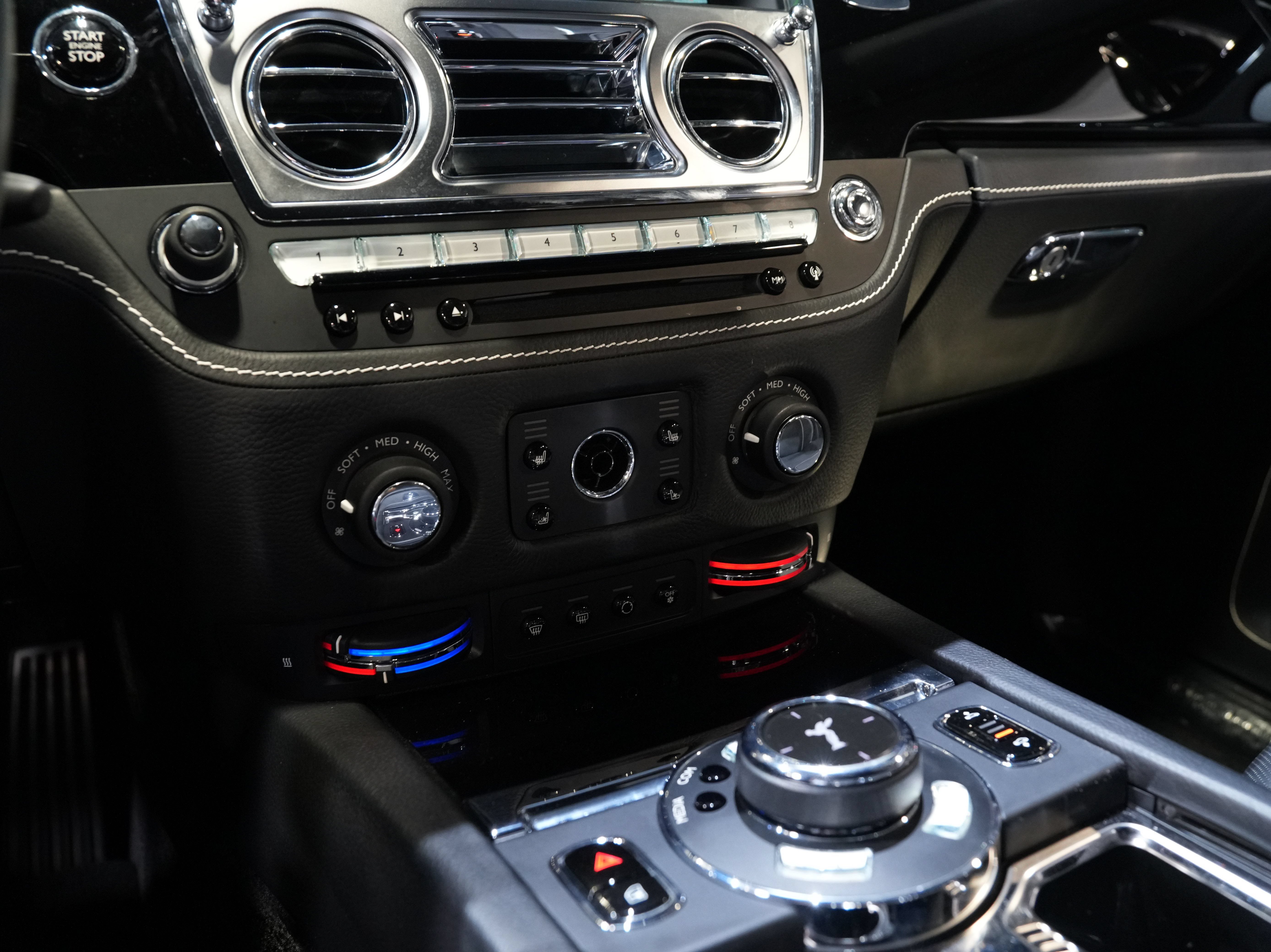 Used 2020 Rolls-Royce Ghost RWD image 52