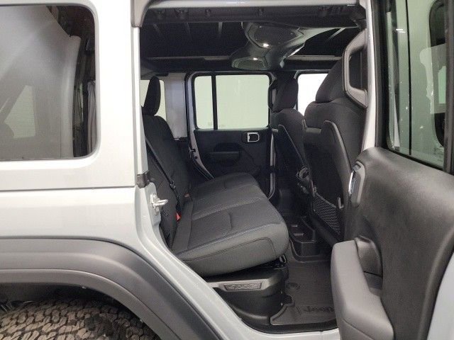 New 2024 Jeep Wrangler Unlimited Rubicon 4xe w/ Convenience Group image 28