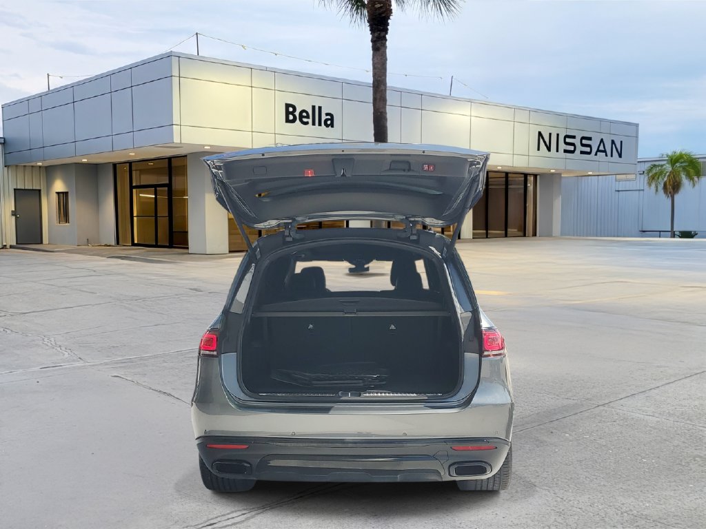 Used 2021 Mercedes-Benz GLS 450 4MATIC image 12