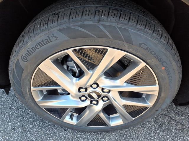 New 2026 Cadillac Optiq Luxury 1 RWD image 12