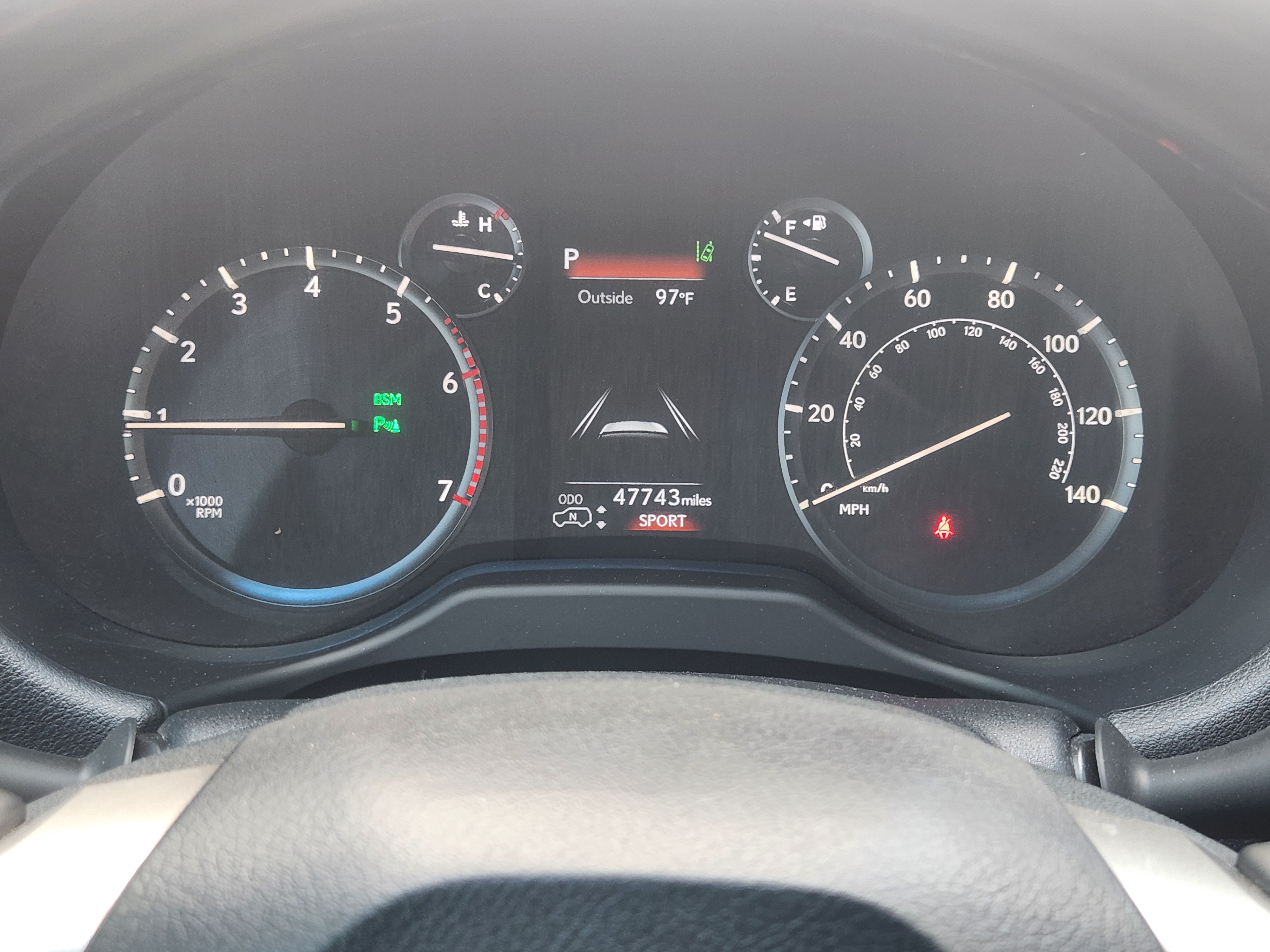 Used 2023 Lexus GX 460 Luxury w/ Sport Design Package AWD/4WD image 17