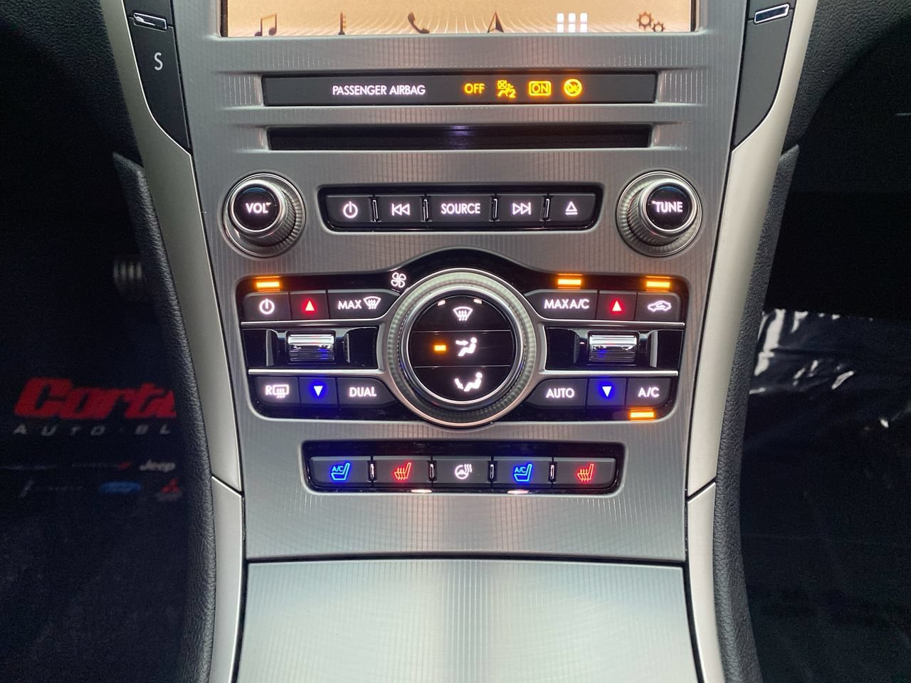 Used 2018 Lincoln MKZ Reserve w/ Technology Package AWD/4WD image 21