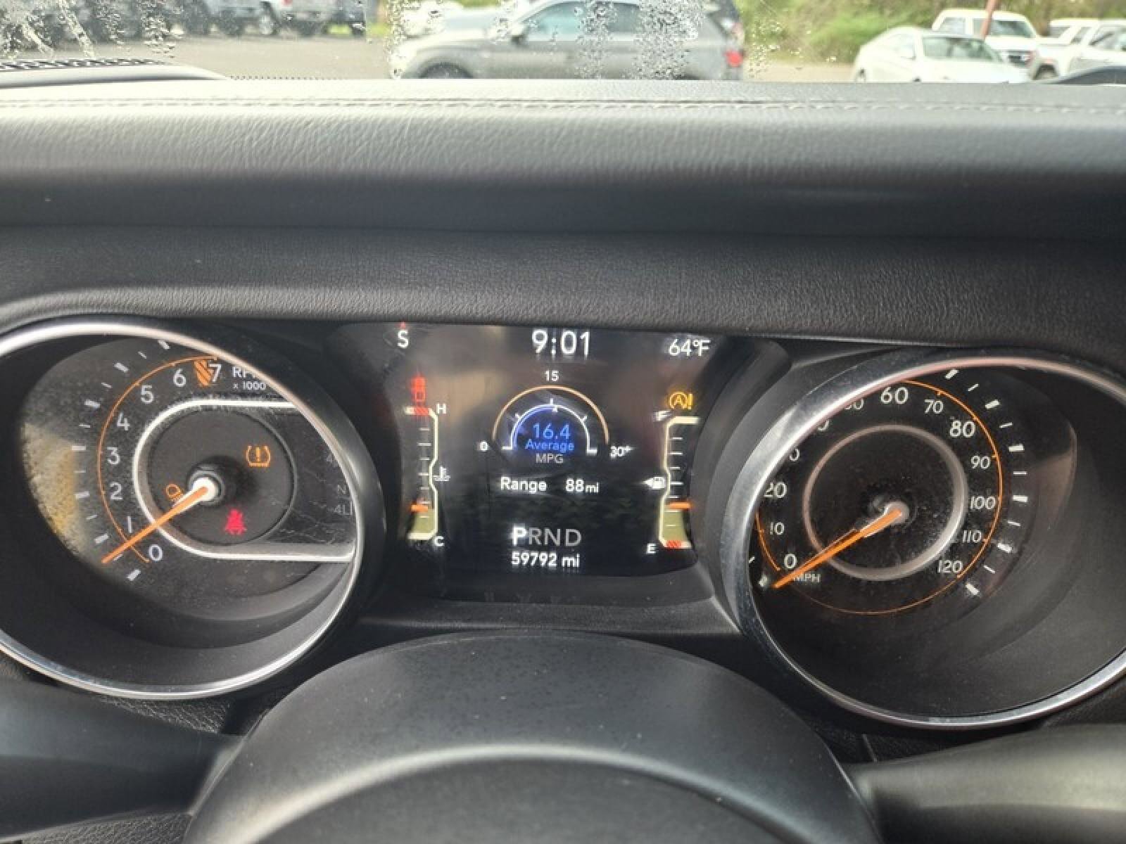 Used 2020 Jeep Gladiator Overland AWD/4WD image 13