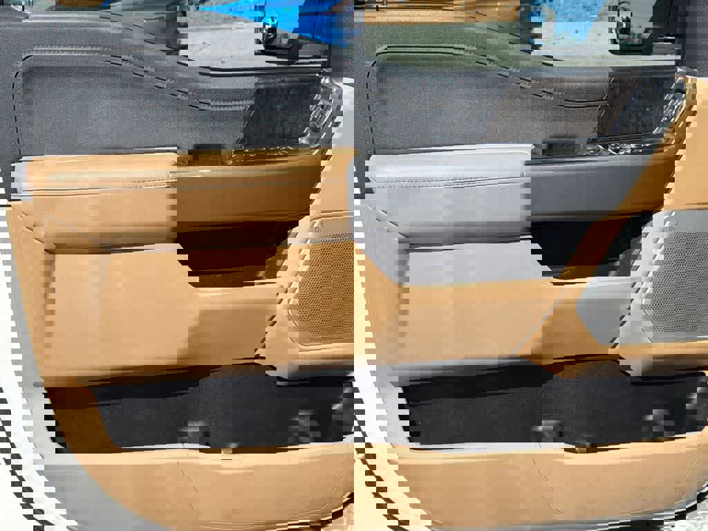 Certified 2021 Ford F150 Lariat w/ Equipment Group 502A High AWD/4WD image 11