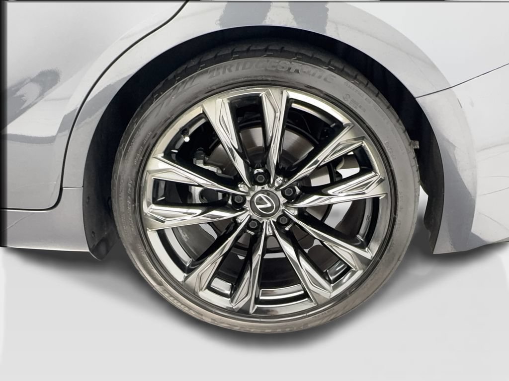 Used 2025 Lexus IS 350 F Sport RWD image 12