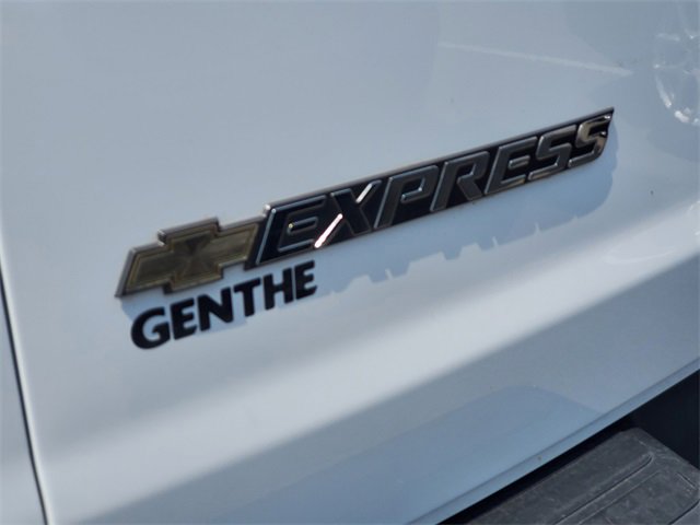 Certified 2023 Chevrolet Express 2500 Extended w/ Driver Convenience Package image 3