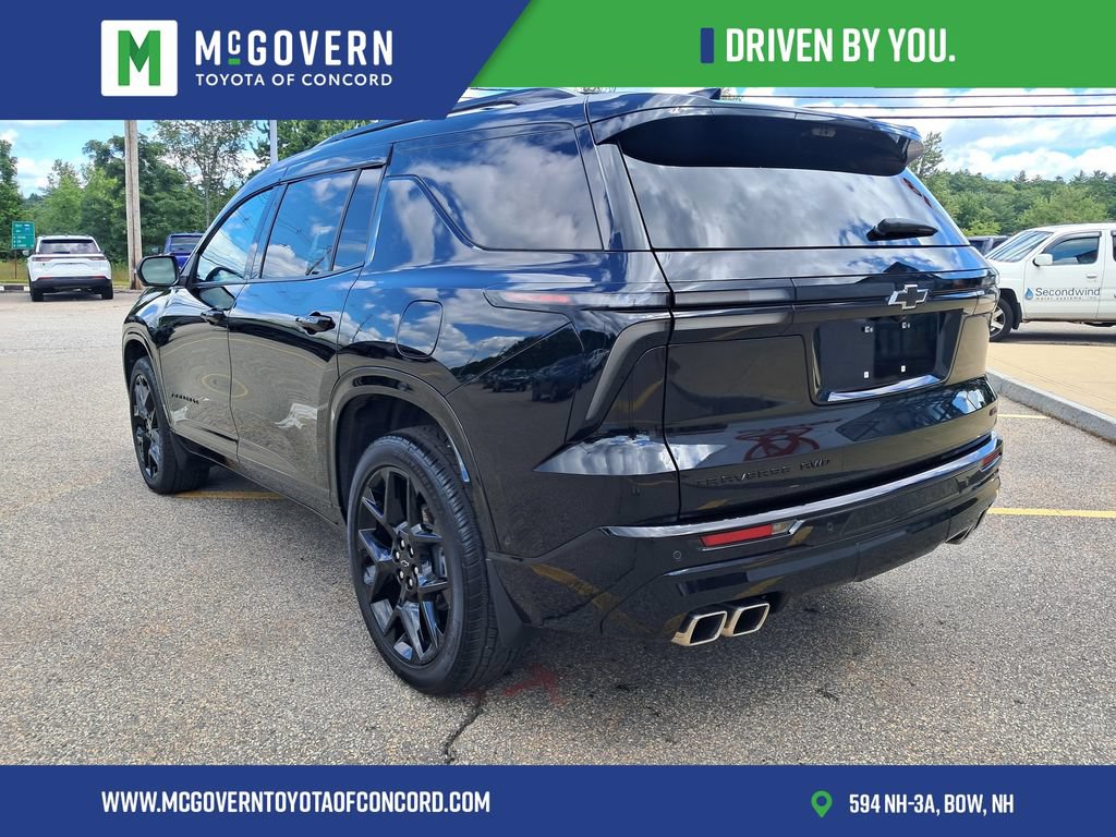Used 2024 Chevrolet Traverse RS AWD/4WD image 8