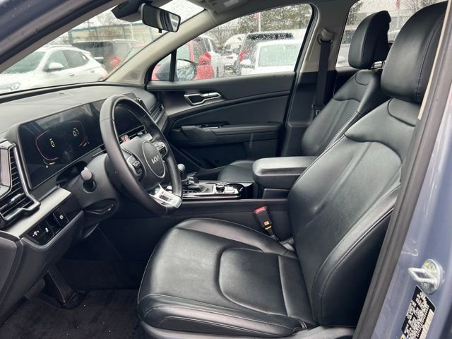 Used 2023 Kia Sportage EX AWD/4WD image 11