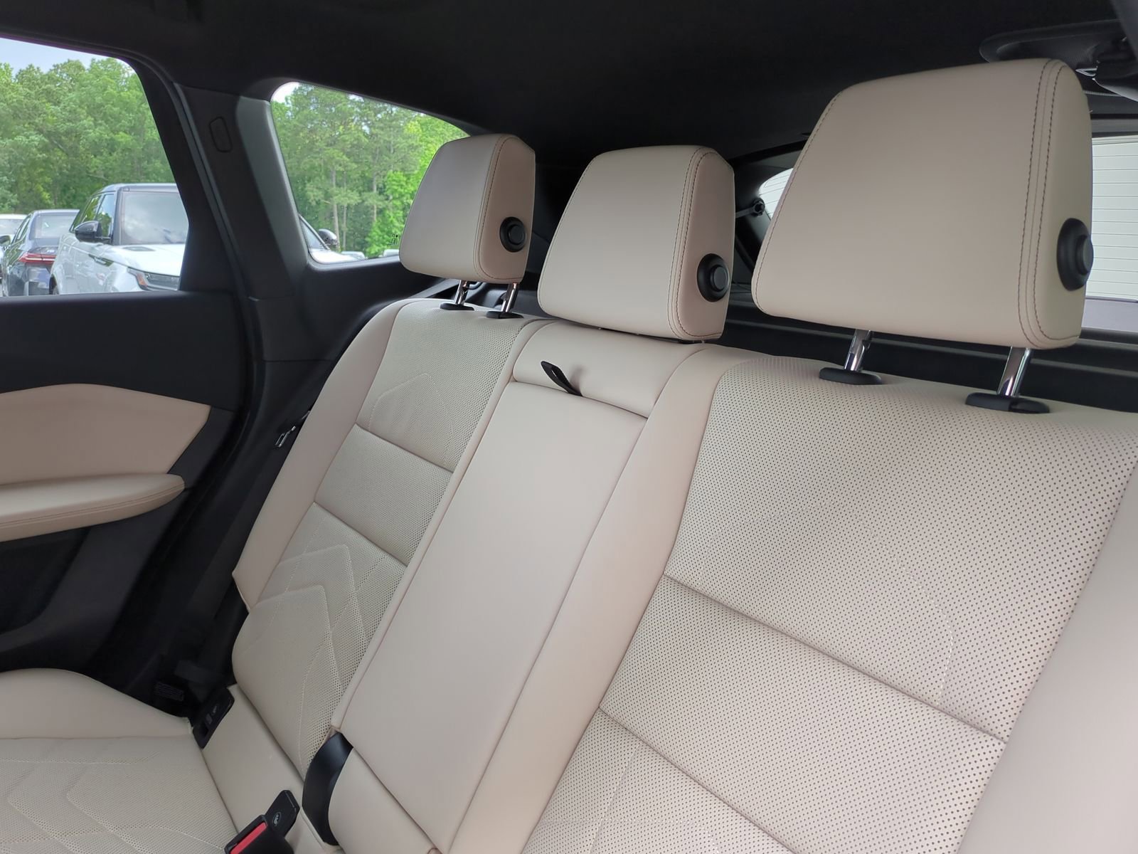 Certified 2025 BMW X1 xDrive28i w/ Convenience Package image 28