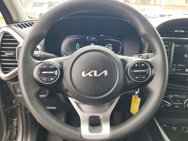 Used 2024 Kia Soul LX w/ Option Group 015 image 18