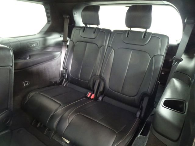 Used 2021 Jeep Grand Cherokee L Overland w/ Luxury Tech Group IV image 16