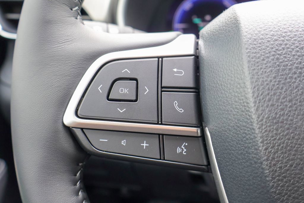 New 2026 Toyota Highlander Limited image 12