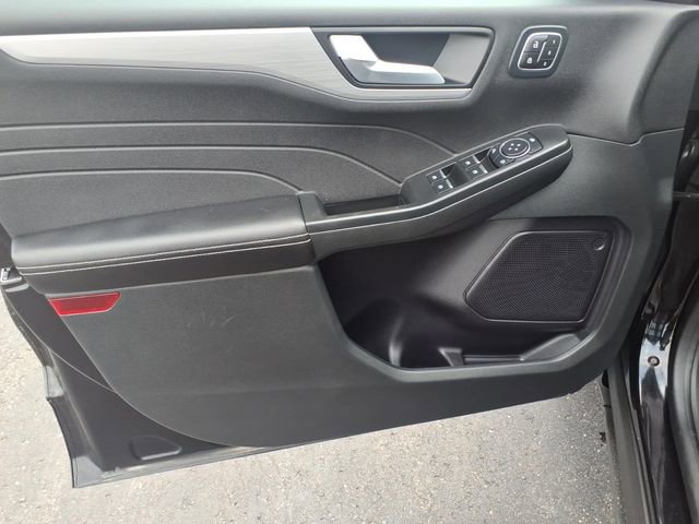 Used 2024 Ford Escape Platinum AWD/4WD image 11