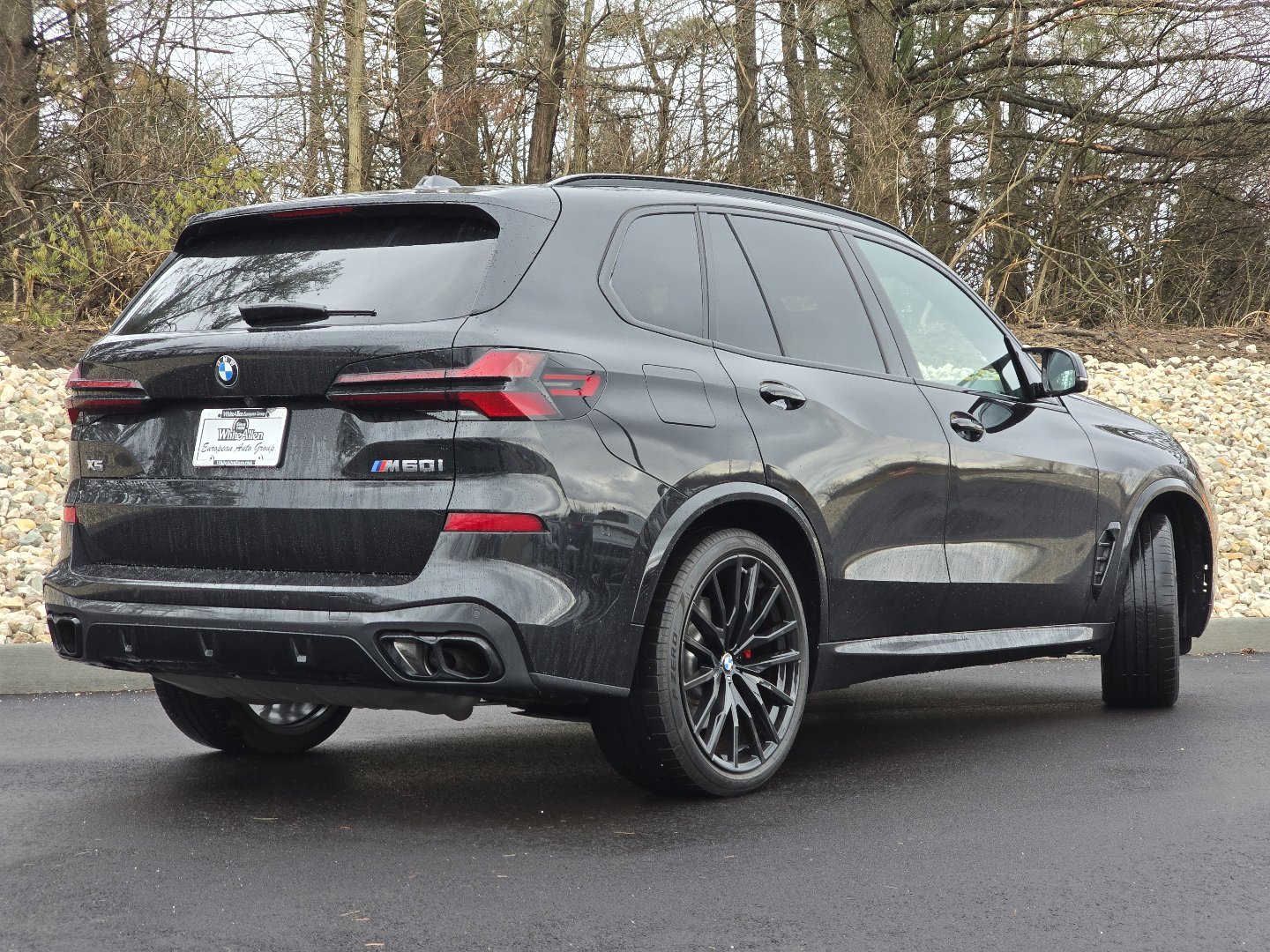 Used 2024 BMW X5 M60i w/ Climate Comfort Package image 6