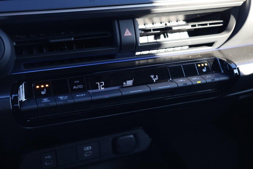 New 2026 Toyota Prius Plug-In Hybrid image 15