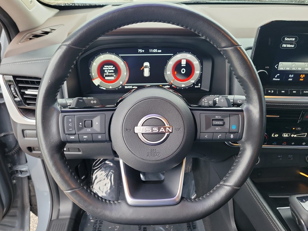 Used 2022 Nissan Rogue Platinum w/ Head-Up Display Package FWD image 18