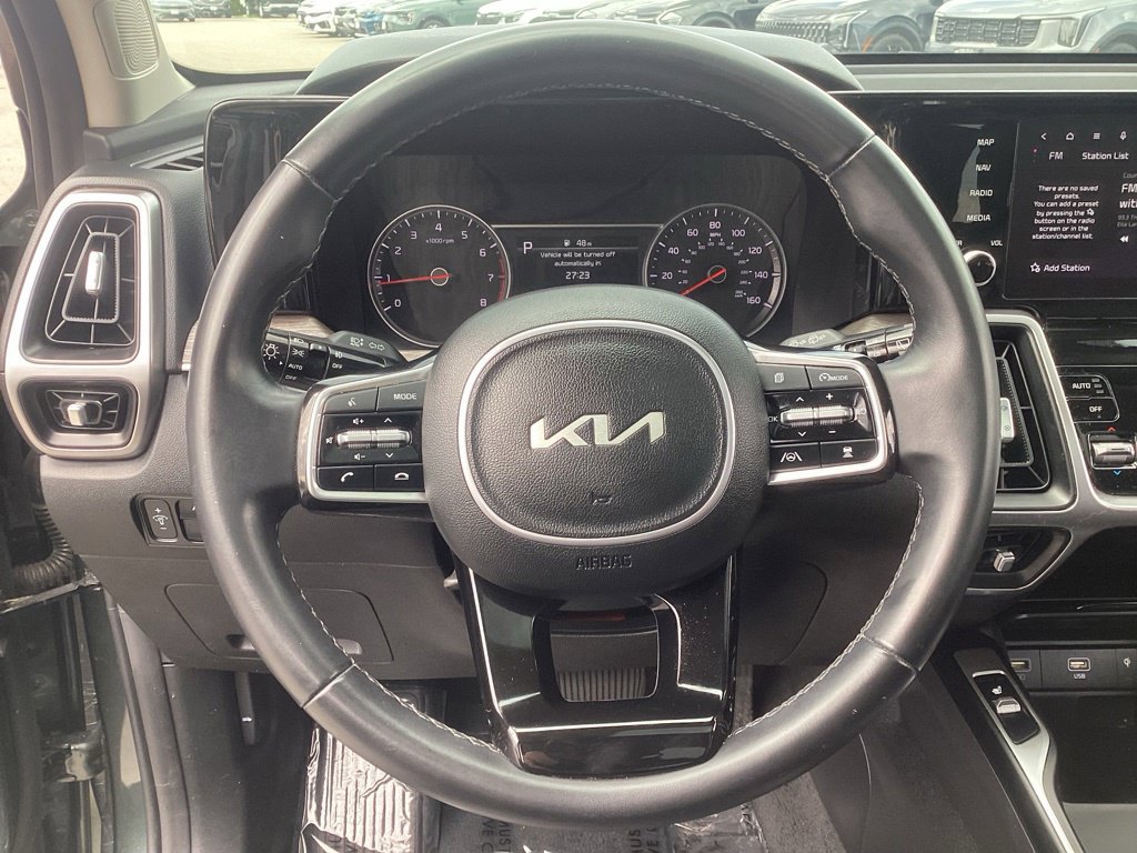 Certified 2023 Kia Sorento X-Line EX AWD/4WD image 20