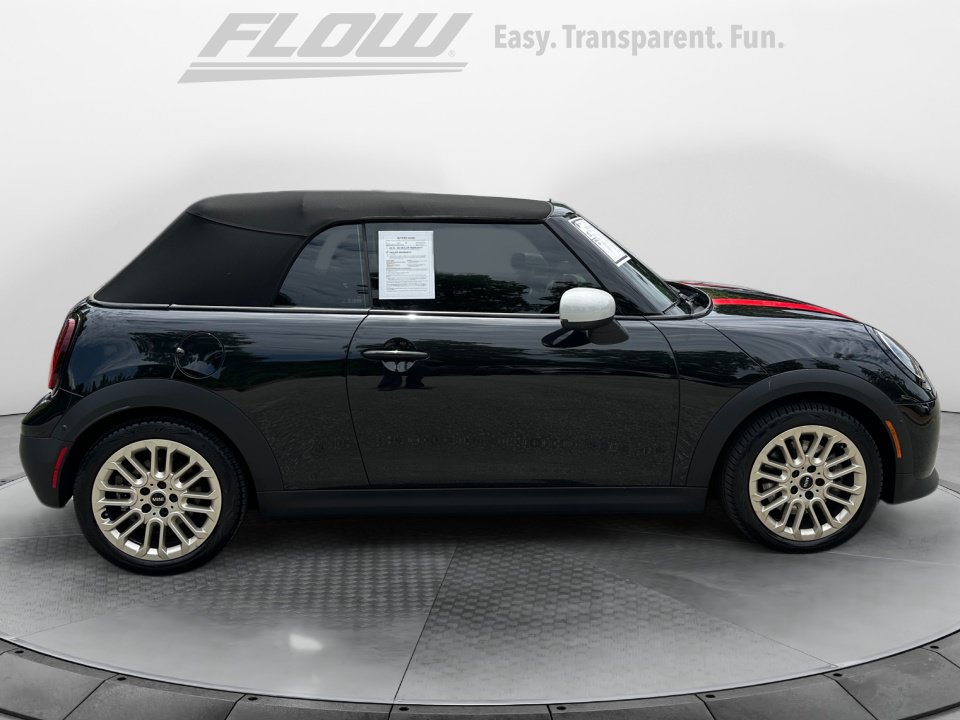 Used 2025 MINI Cooper S FWD image 10
