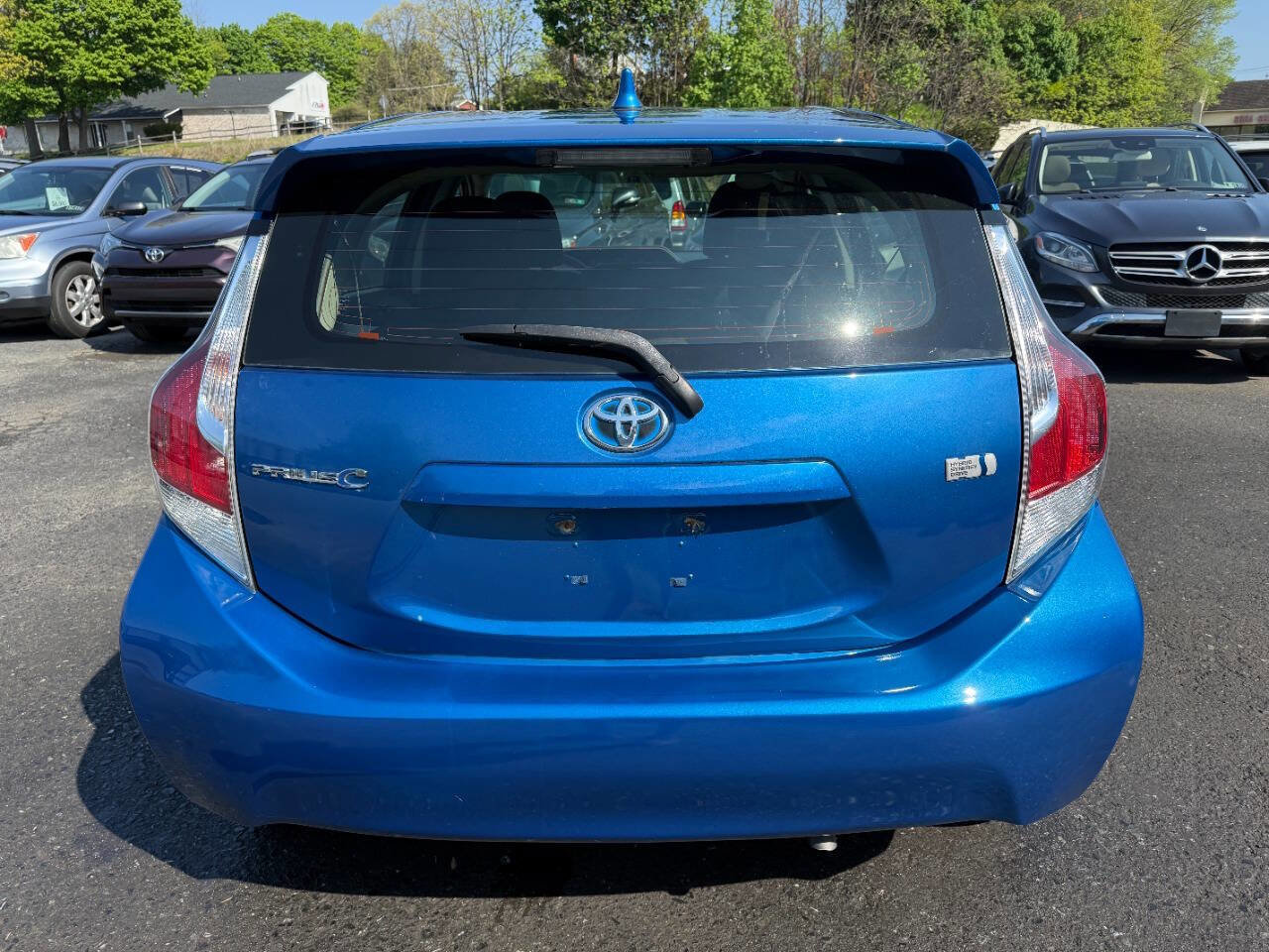 Used 2016 Toyota Prius C Two FWD image 6