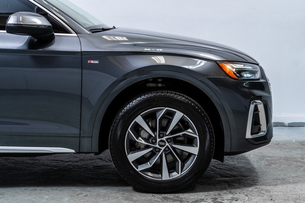 Used 2023 Audi Q5 2.0T Premium w/ Convenience Package image 12