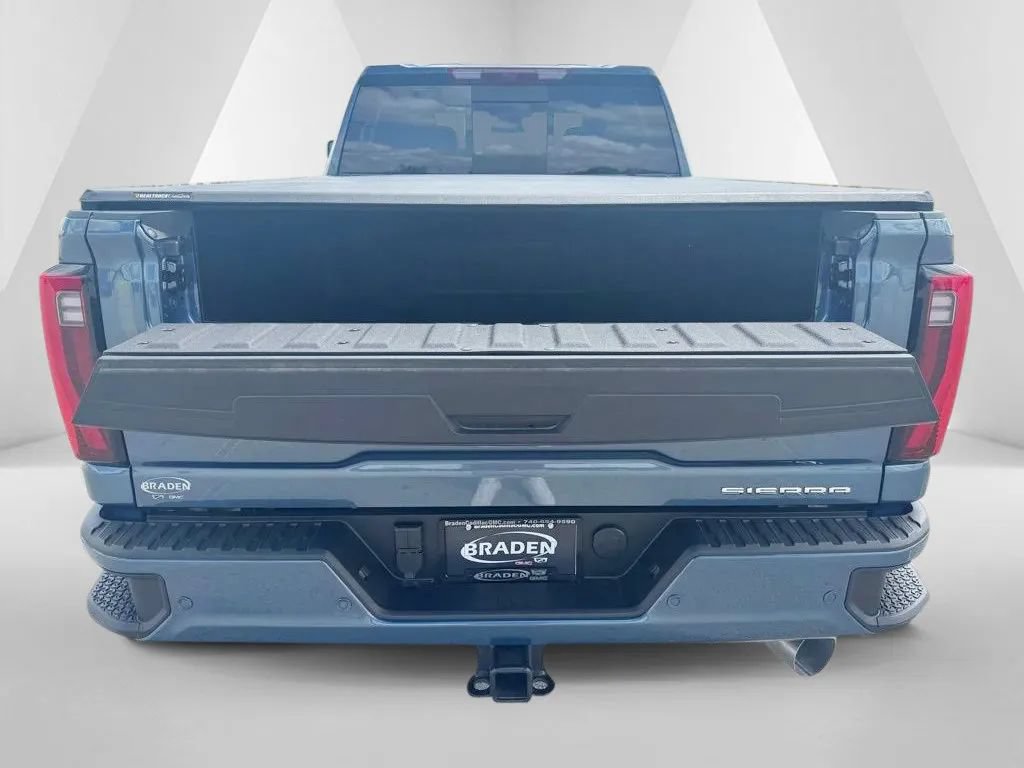 New 2026 GMC Sierra 3500 Denali w/ LPO, Black Badging Package AWD/4WD image 33