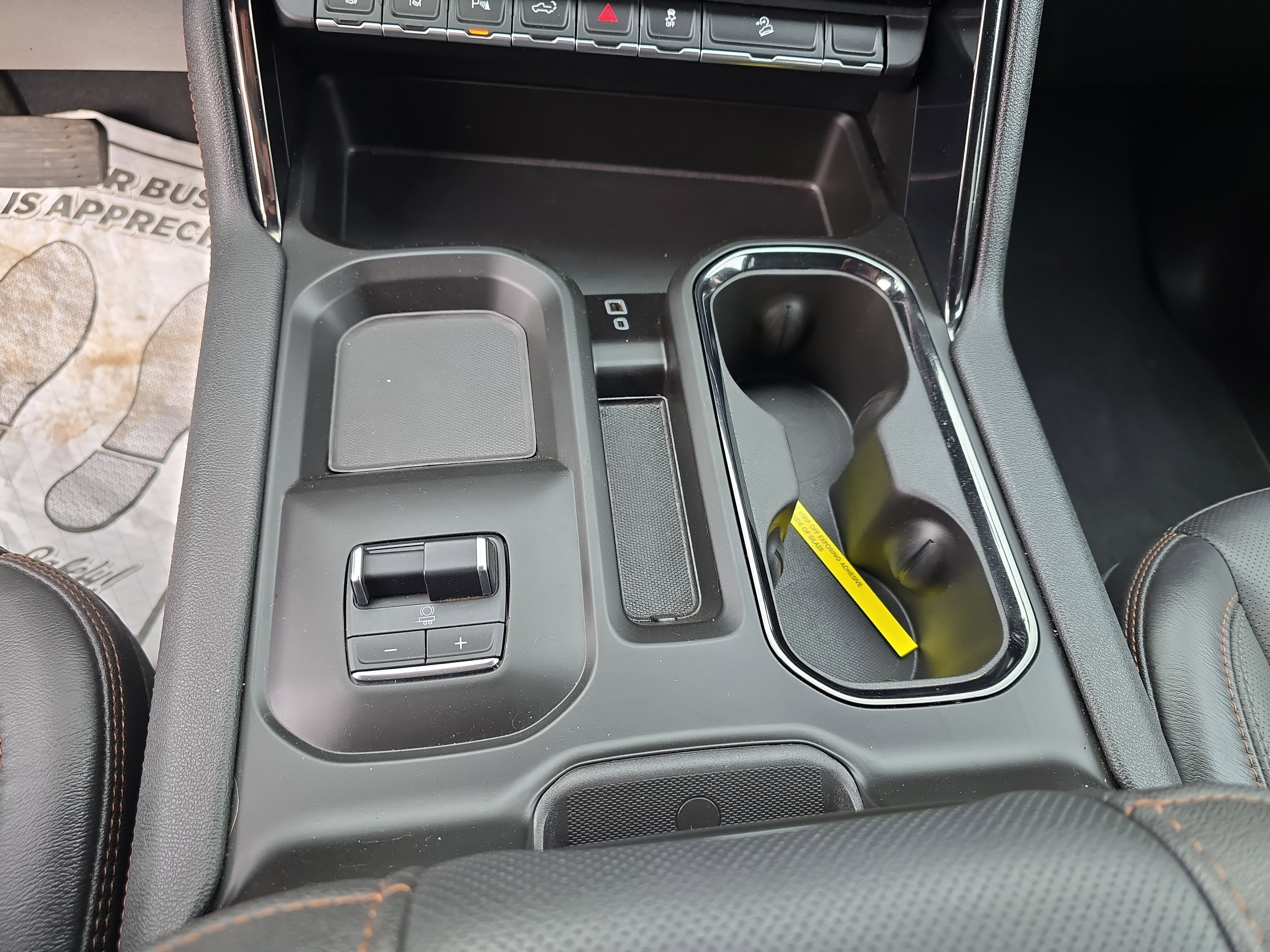 Used 2025 GMC Sierra 2500 AT4 AWD/4WD image 26