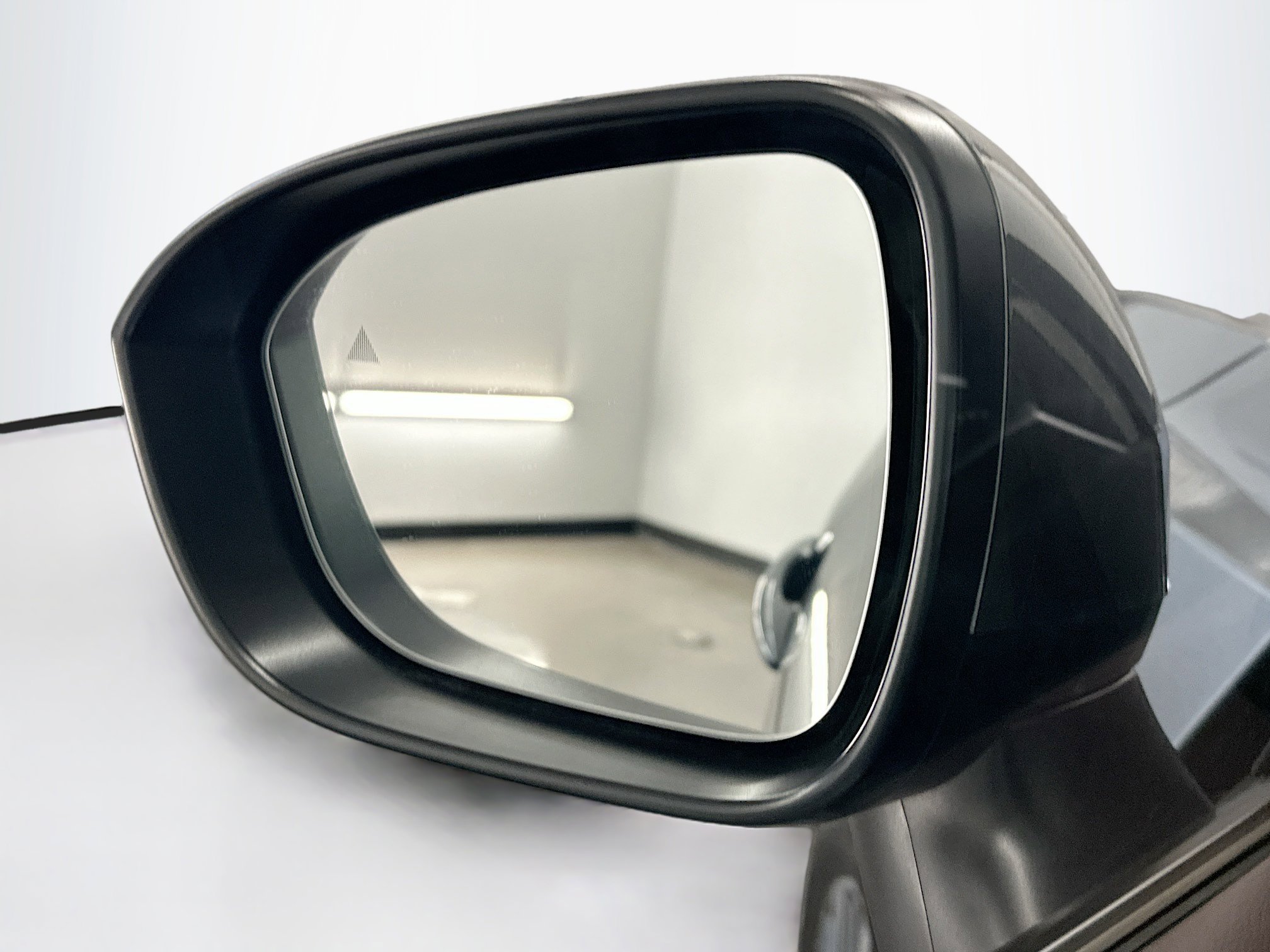 Used 2023 Nissan Rogue SV image 16