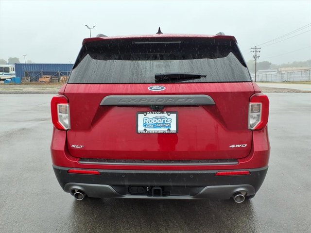 Certified 2023 Ford Explorer XLT w/ Equipment Group 202A image 3