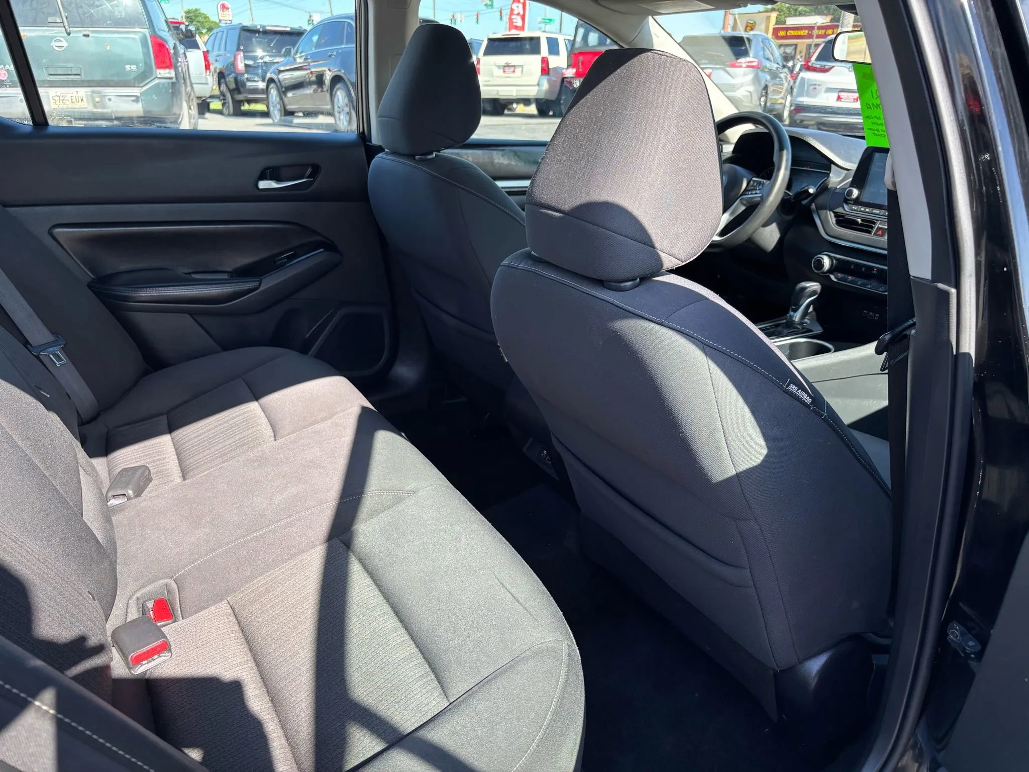 Used 2021 Nissan Altima 2.5 SV image 9