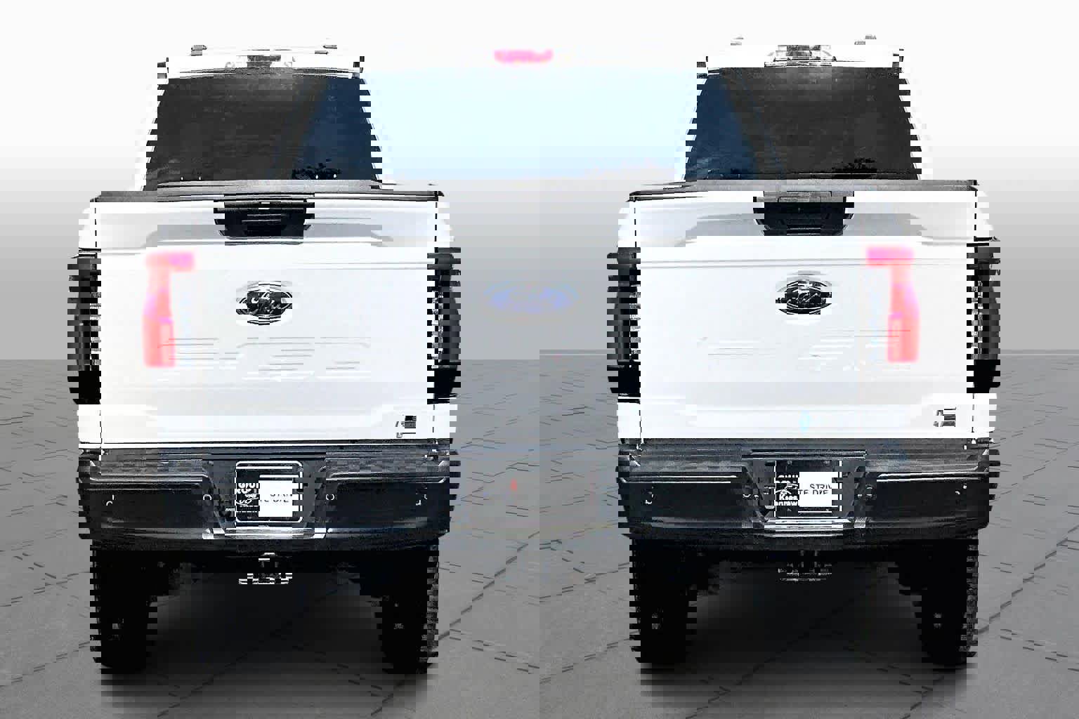 Certified 2022 Ford F150 Lightning Pro image 4