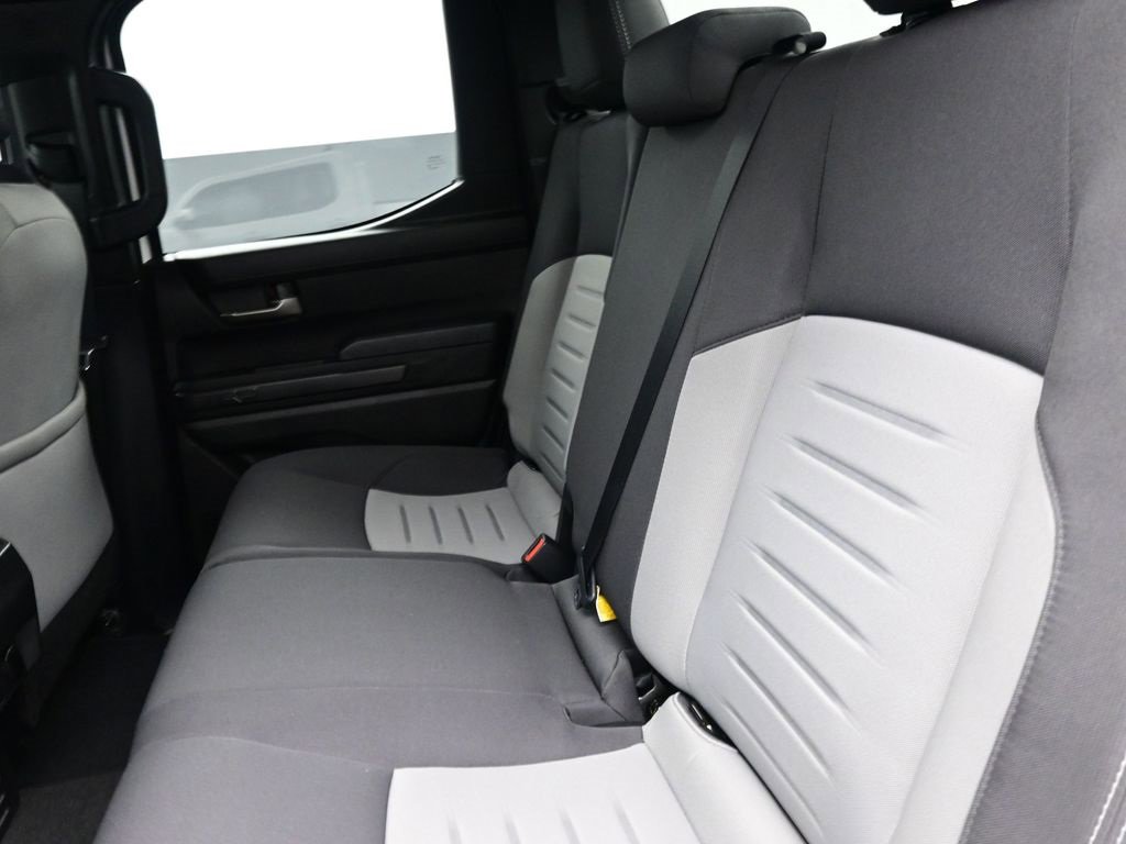 Used 2024 Toyota Tacoma TRD Sport image 12