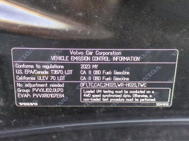Used 2023 Volvo XC40 B5 Plus w/ Driver Assist Package image 27