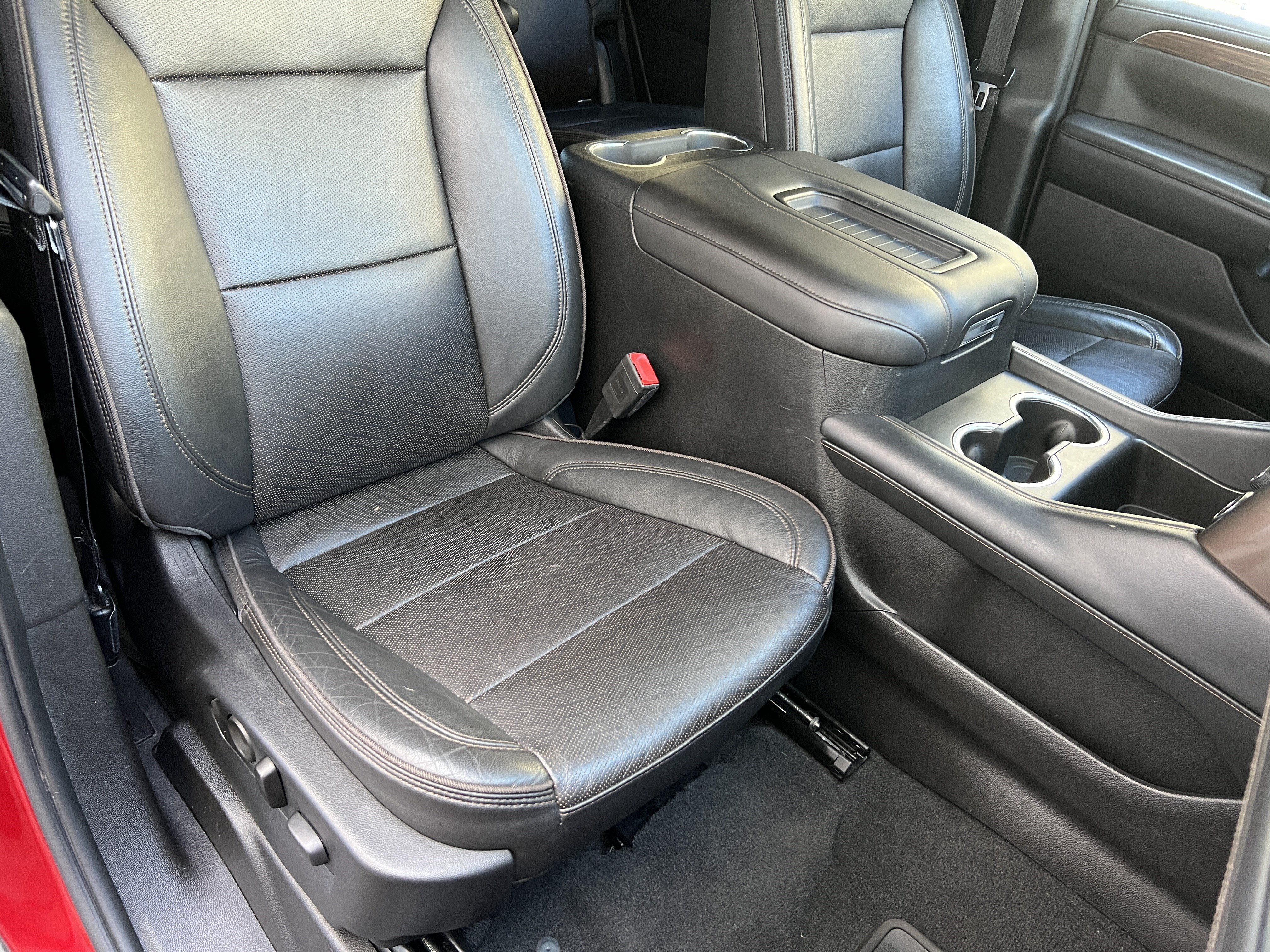 Used 2021 Chevrolet Tahoe High Country AWD/4WD image 27