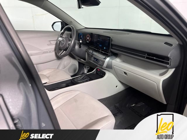 Used 2025 Hyundai Kona SEL AWD/4WD image 18