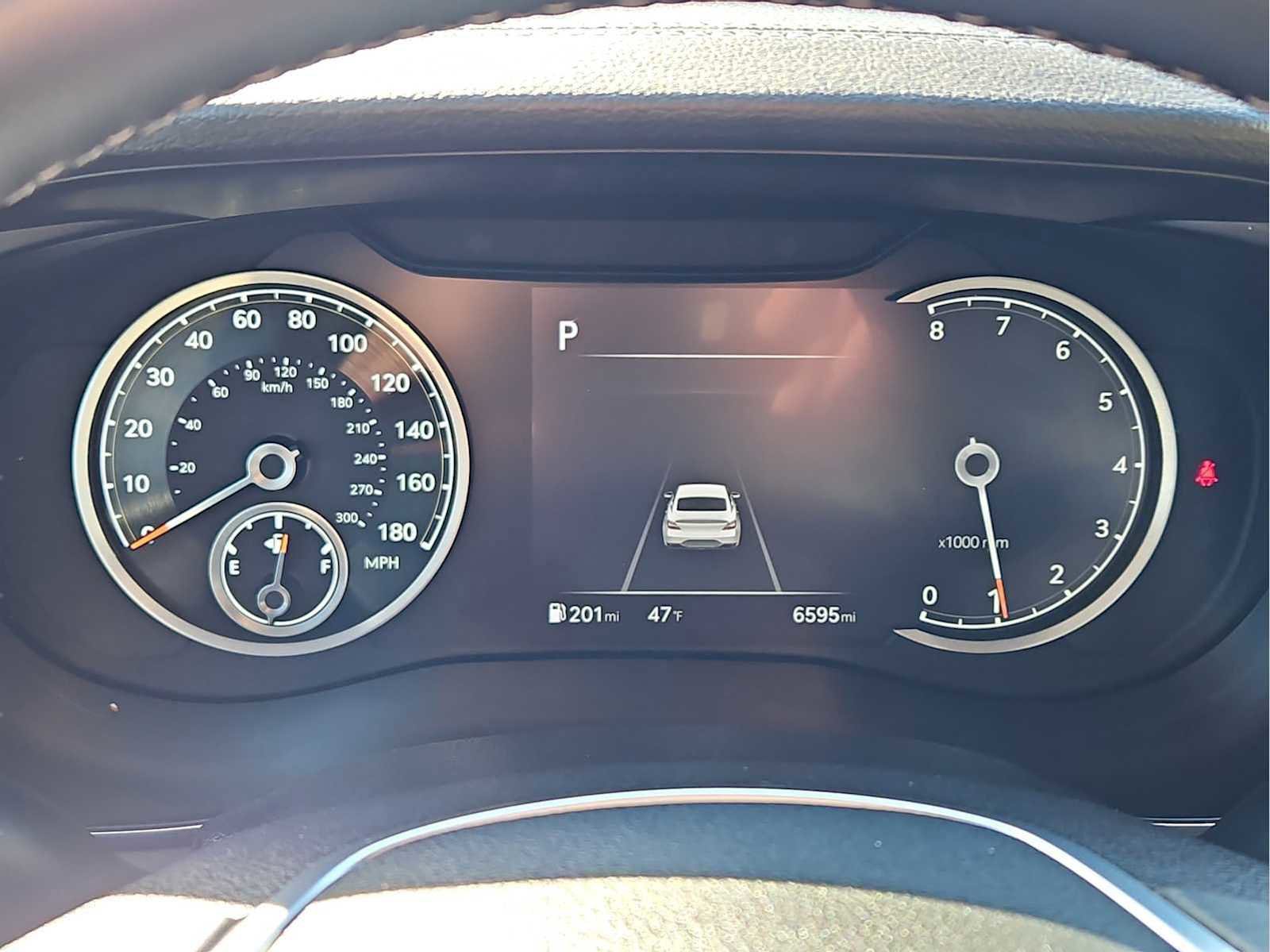 Used 2025 Genesis G70 2.5T image 20