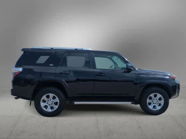 Used 2016 Toyota 4Runner SR5 image 9
