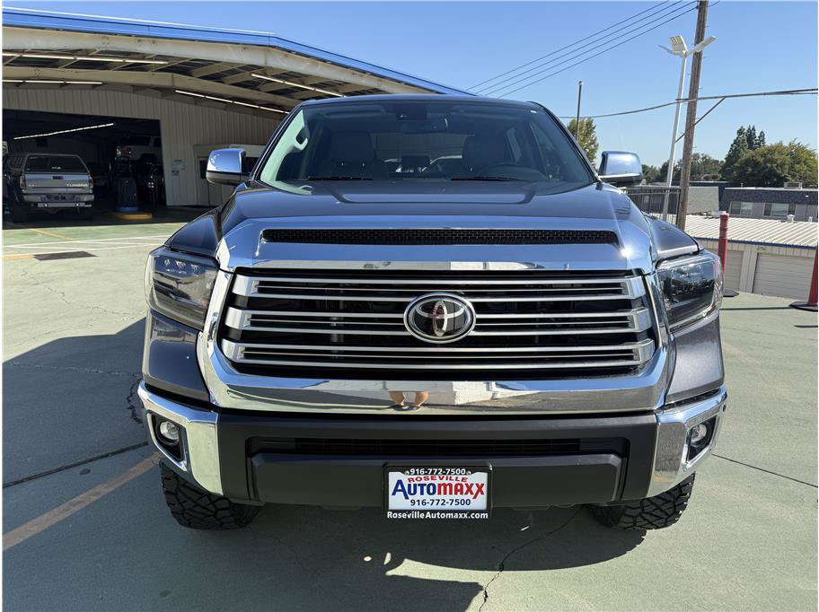 Used 2021 Toyota Tundra Limited w/ Limited Premium Package AWD/4WD image 3