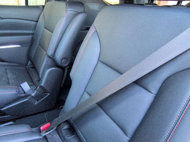 New 2026 Chevrolet Traverse Z71 w/ Driver Confidence Package image 25