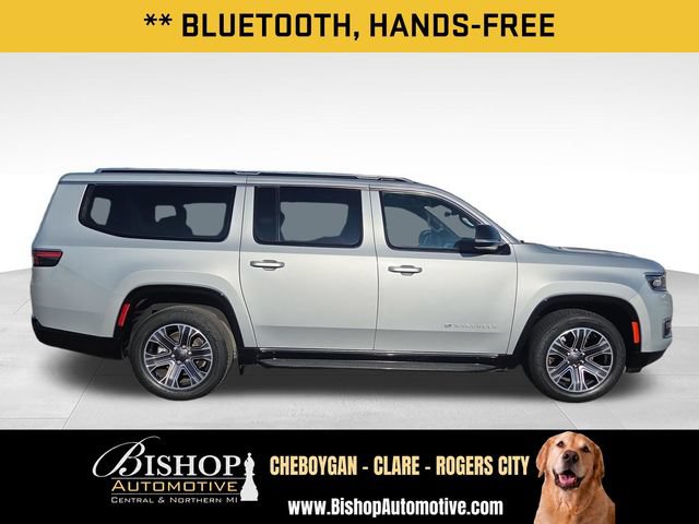 Used 2023 Jeep Wagoneer L Series II AWD/4WD image 13